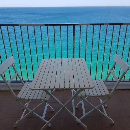Apartamento En Primera Linia Vistas Al Mar Platja d'Aro Luaran gambar