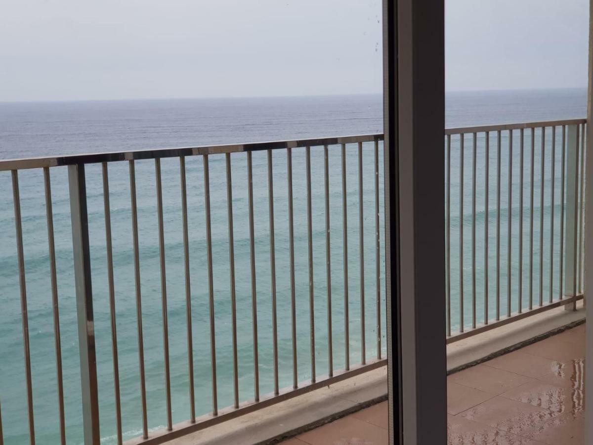Apartamento En Primera Linia Vistas Al Mar Platja d'Aro Luaran gambar