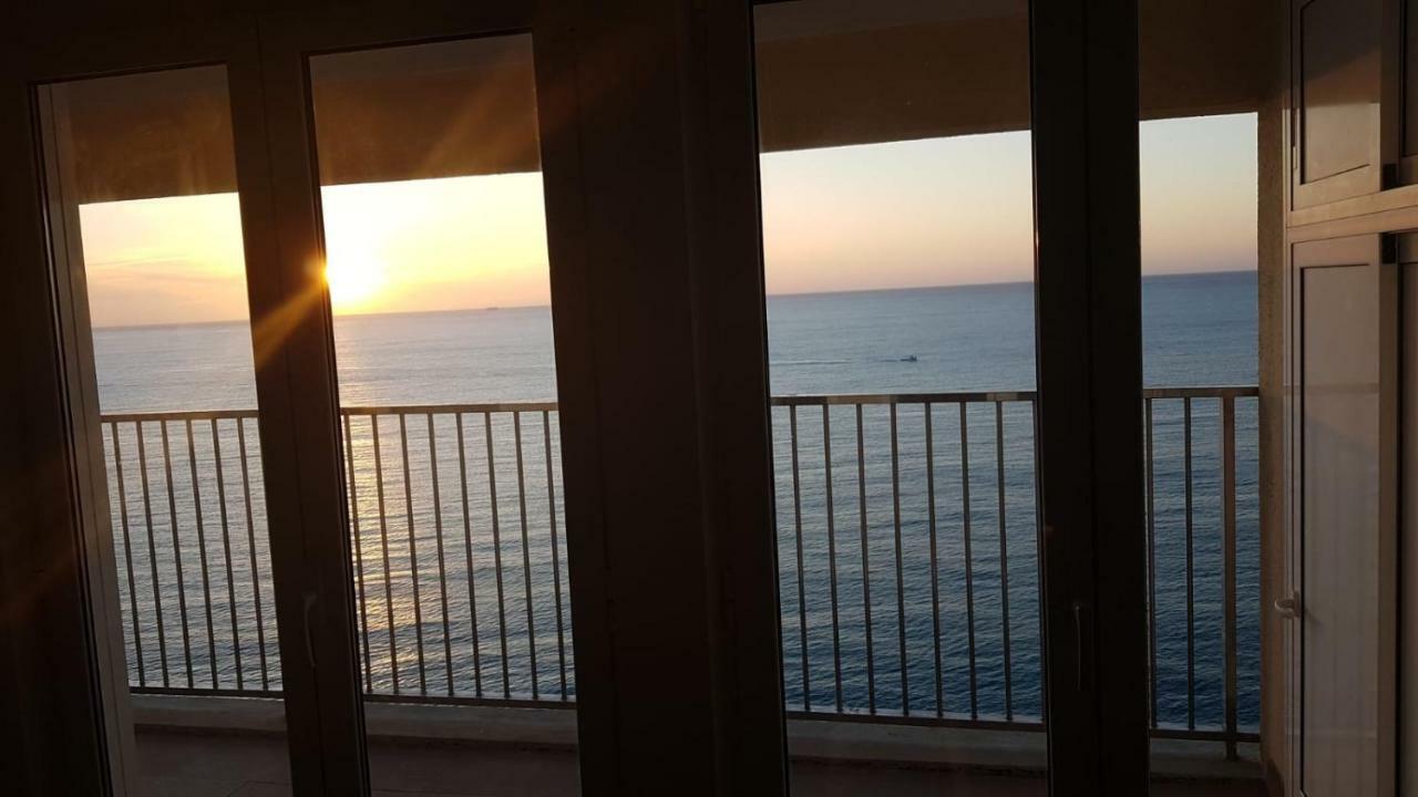 Apartamento En Primera Linia Vistas Al Mar Platja d'Aro Luaran gambar