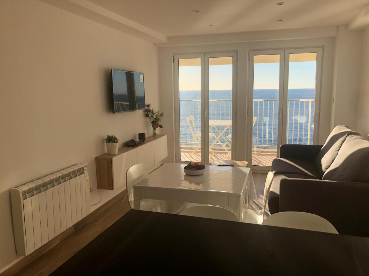 Apartamento En Primera Linia Vistas Al Mar Platja d'Aro Luaran gambar