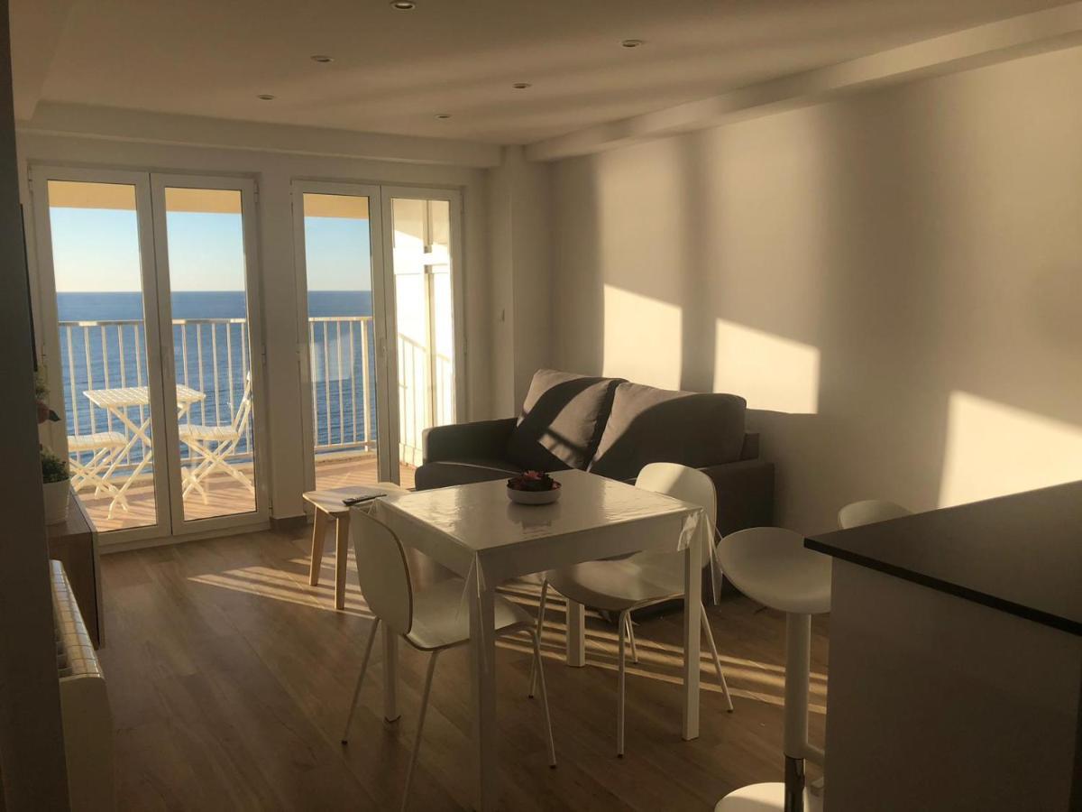 Apartamento En Primera Linia Vistas Al Mar Platja d'Aro Luaran gambar