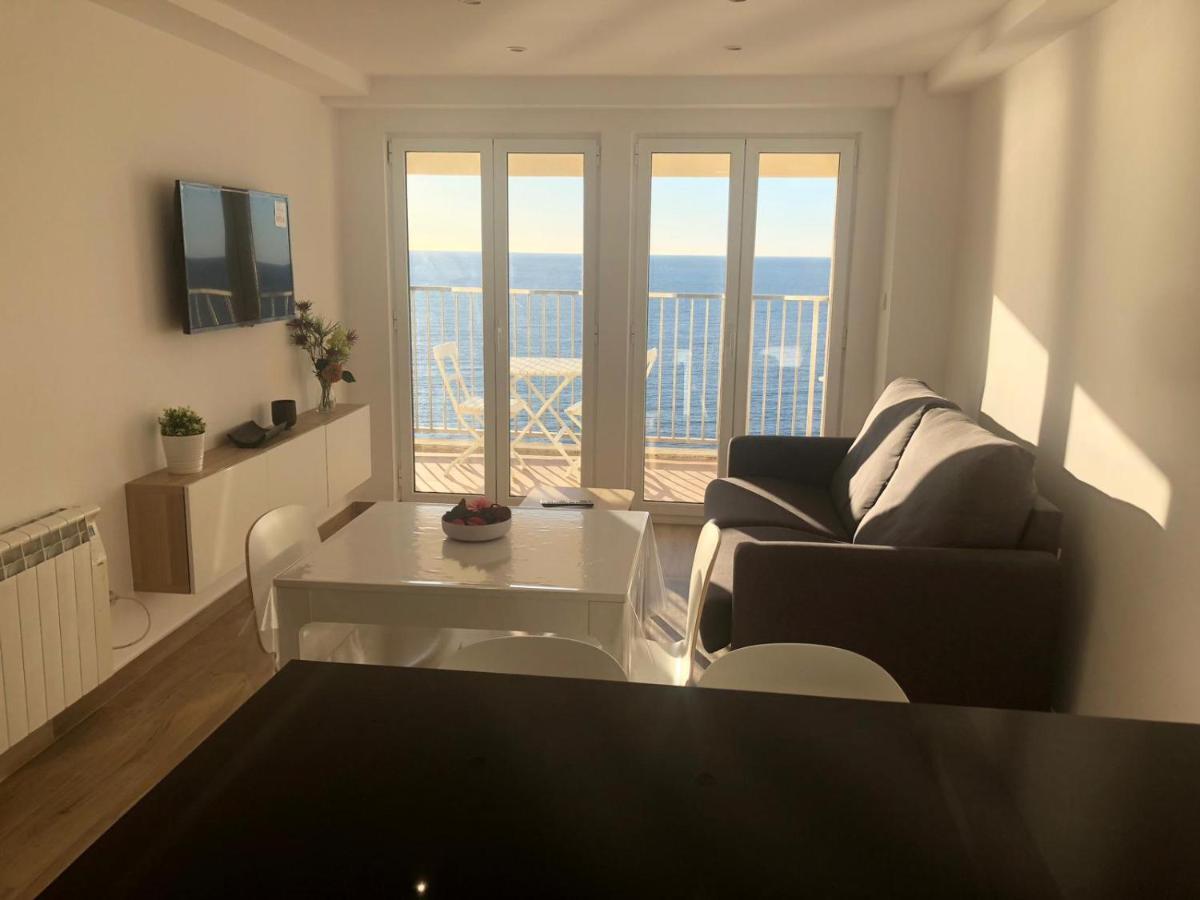 Apartamento En Primera Linia Vistas Al Mar Platja d'Aro Luaran gambar